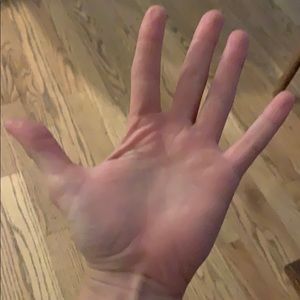 Meet your Posher, Valerie